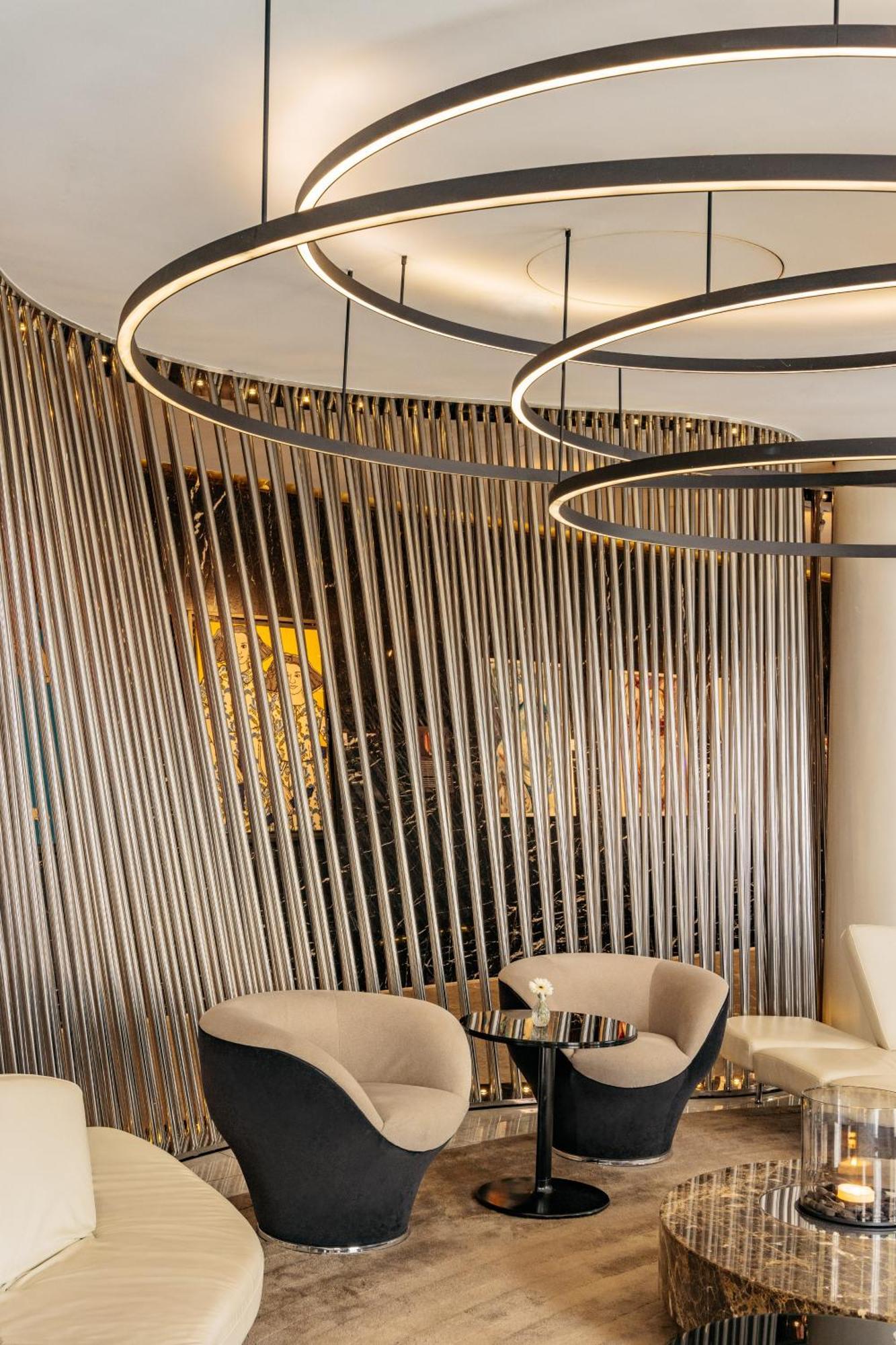 Me London By Melia - Covent Garden Hotel Buitenkant foto The interior of the restaurant