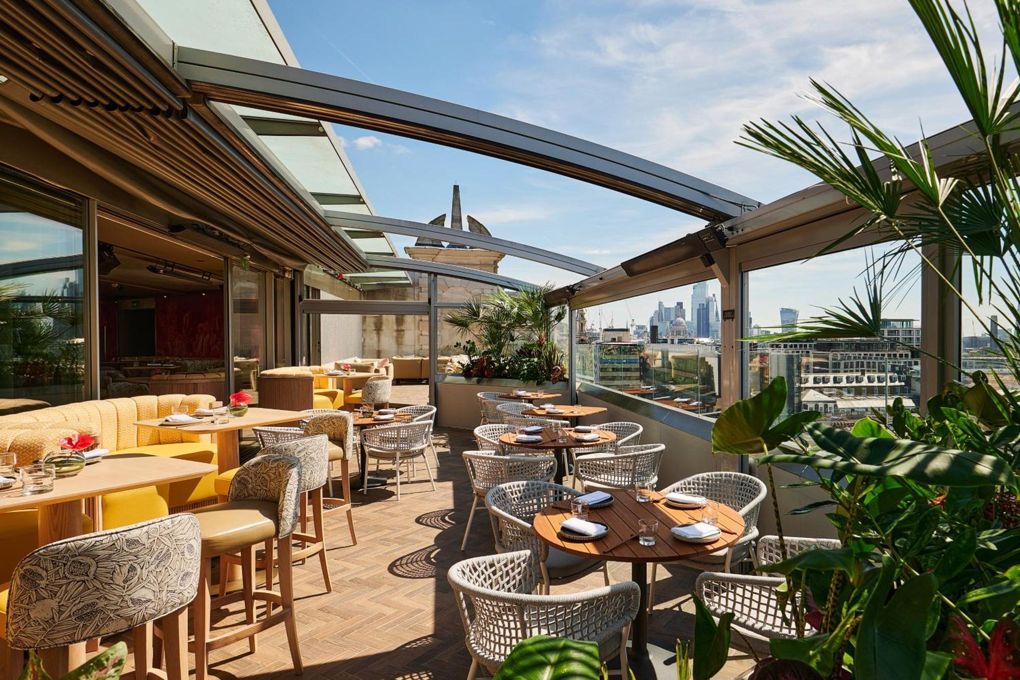 Me London By Melia - Covent Garden Hotel Buitenkant foto The Terrace at The Ivy Collection